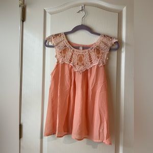 Francesca’s Peach Blouse with Lace